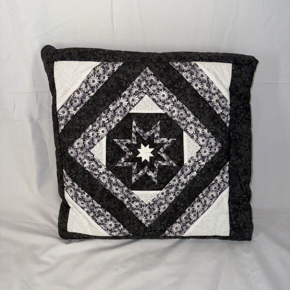 Handmade Star Pattern Quilted Throw Pillow Quilt Twin Size - Picture 1 of 4